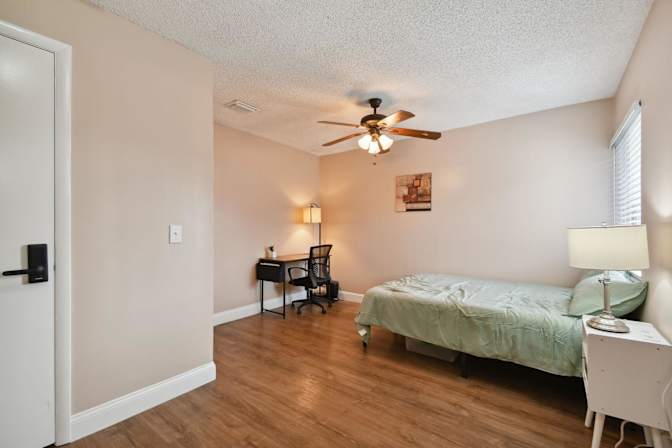 PadSplit's room