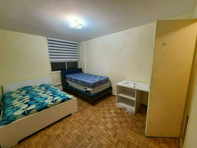 Xitu's room