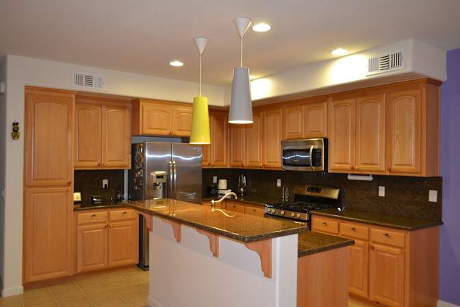 Golden Gate Rentals's room