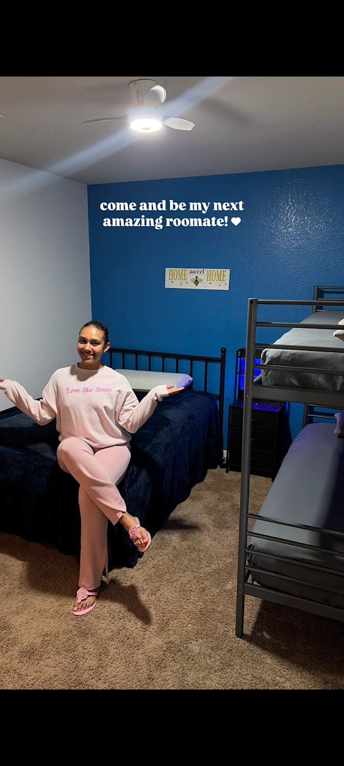 Lynn's room