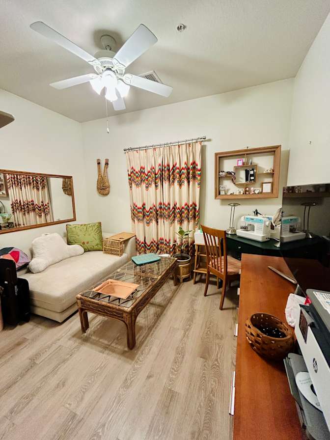 Cottonwood's room