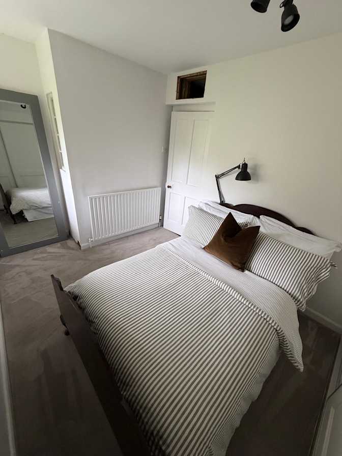 David Conor's room
