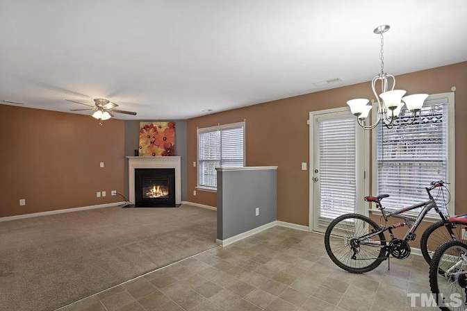 Alcove Rooms's room