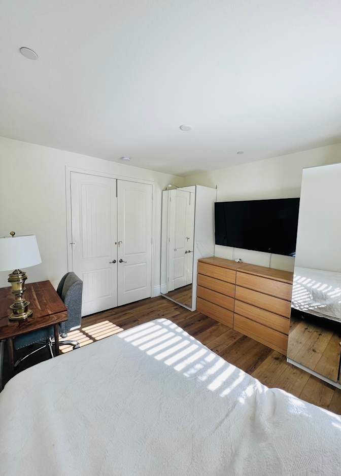 Lorena's room