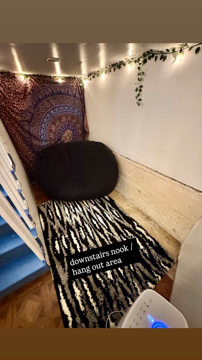 Jakob's room