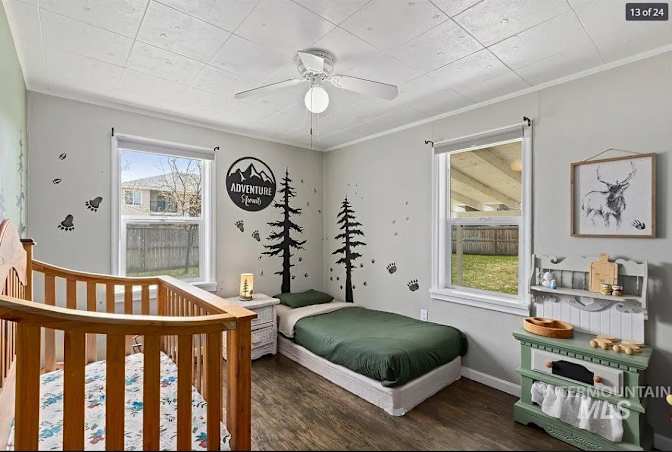 angel VALDEZ's room