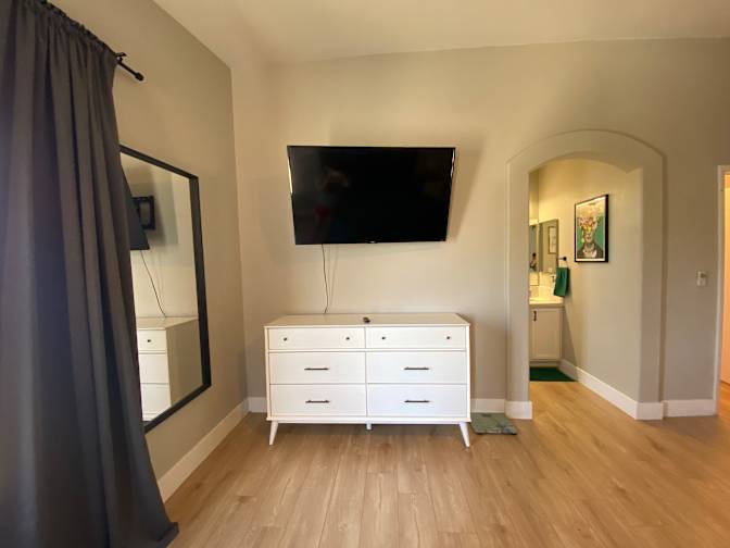 Jenise's room