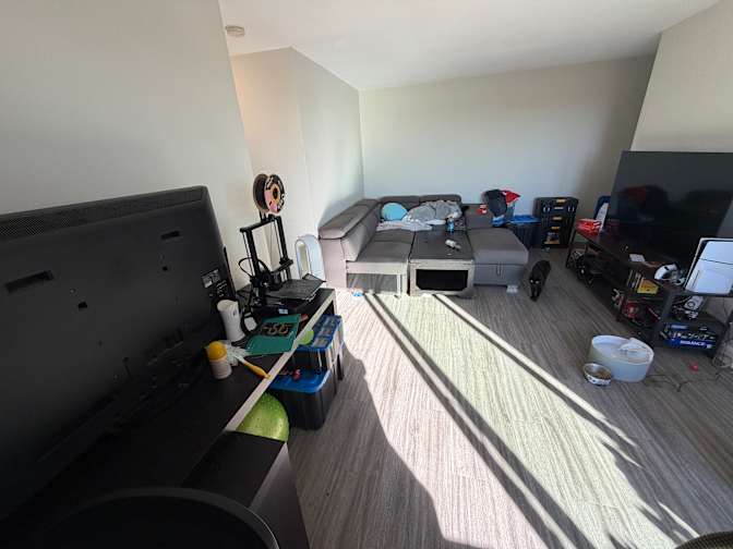 Tristan Dakin's room