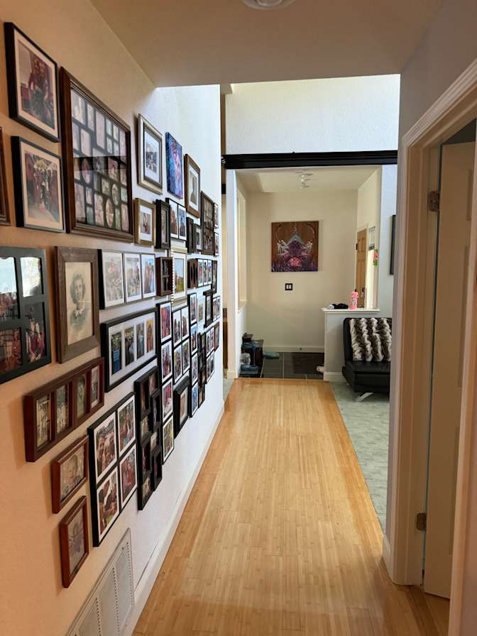 Scarlett's room