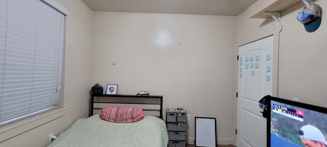 Kimmy's room