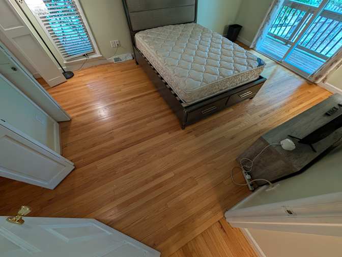 Alcove Rooms's room