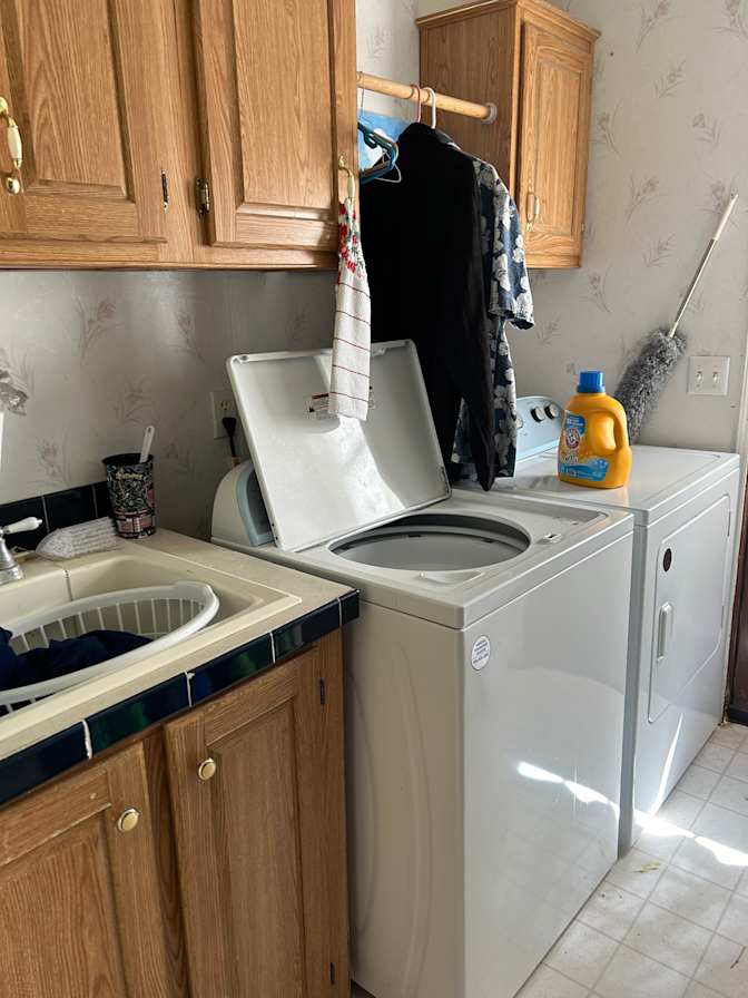 ABQ-border Progressive Home's room