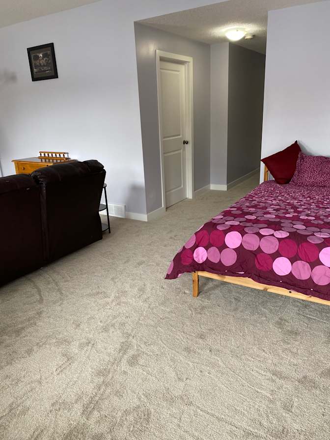 JOANNE's room
