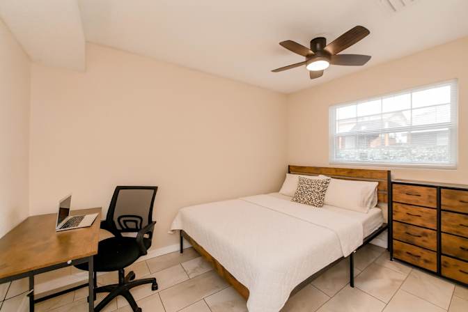 PadSplit's room