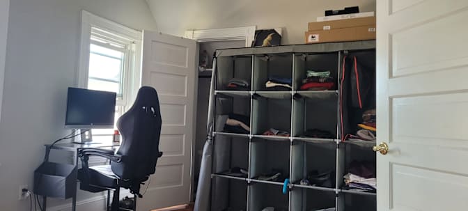 sylvester's room