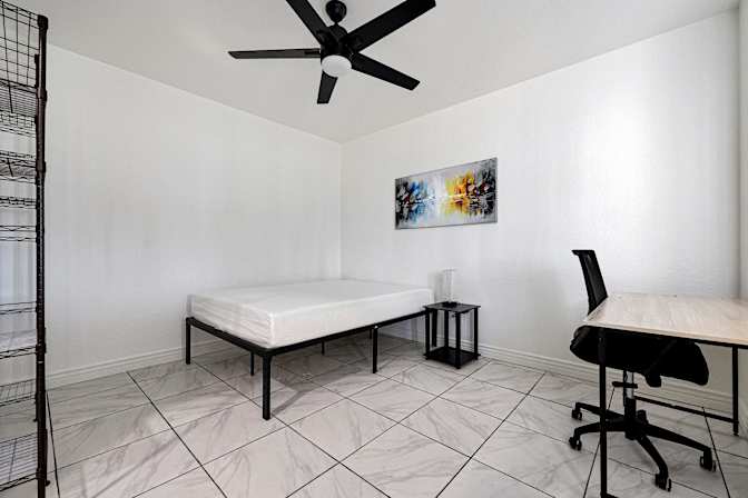 PadSplit's room