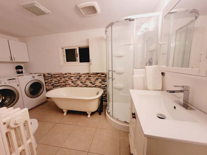 TARCISIUS ATEMKENG's room
