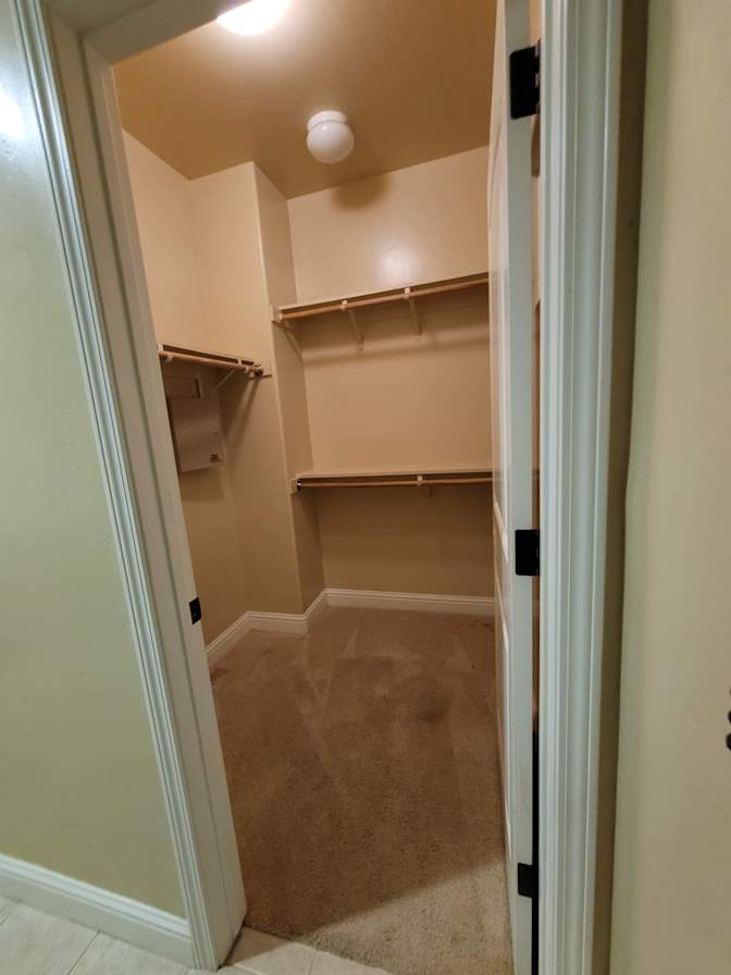 Tsauce's room