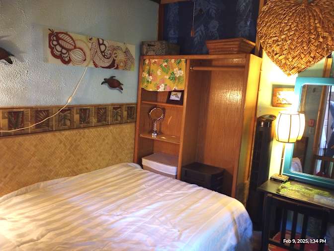 CARRIE's room