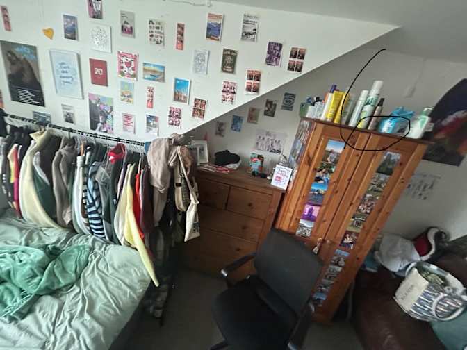 Ruhi's room