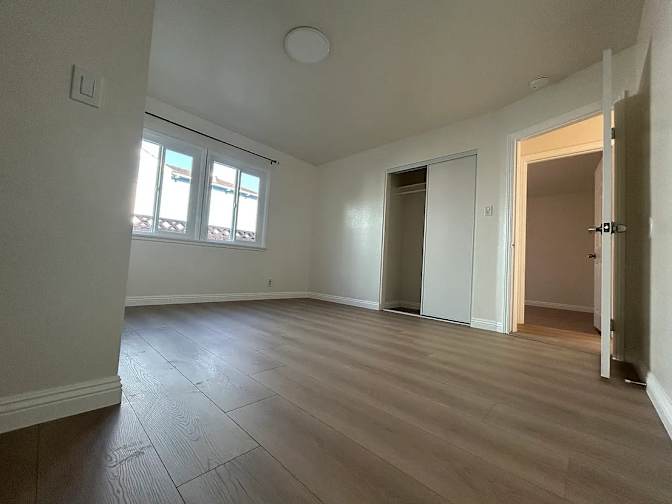 Darren's room
