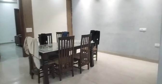 Himanshu's room