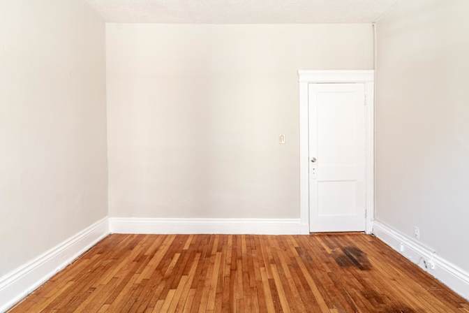 Sam June's room