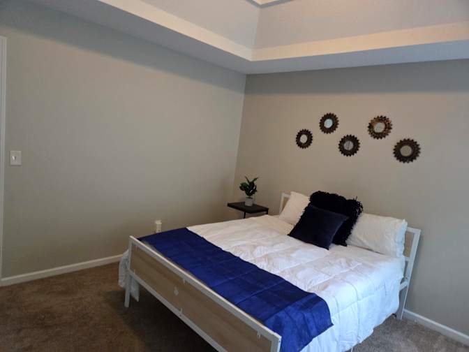 Reggie's room