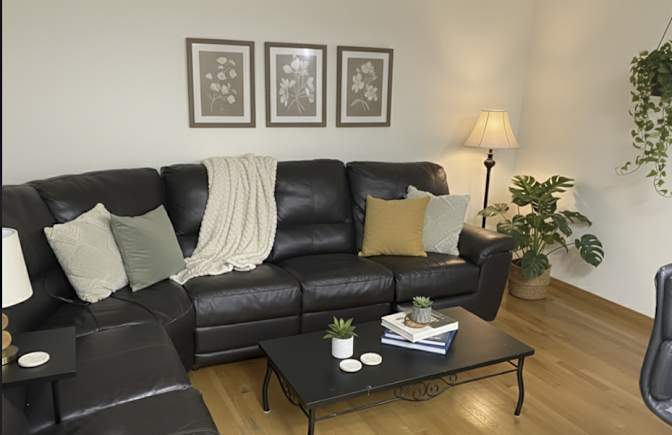 Marijo J's room