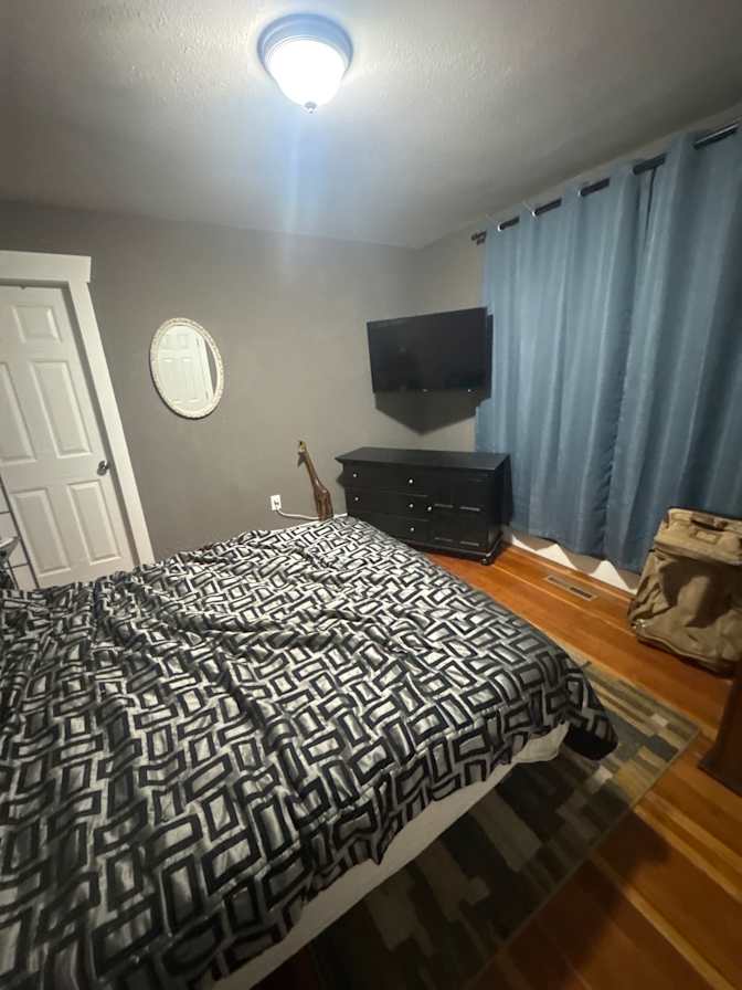 Mark's room