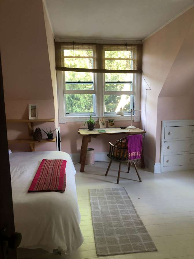 Kate's room