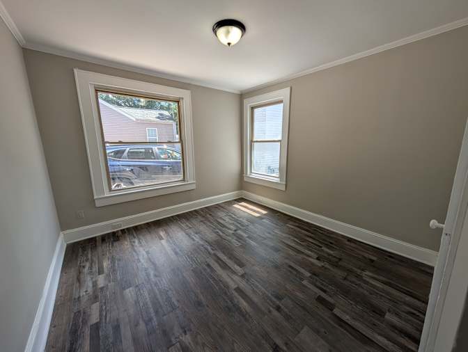 Alcove Rooms's room