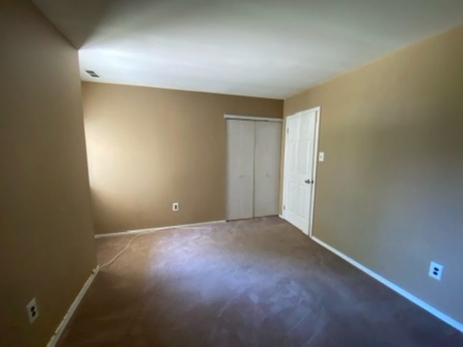 Nolan Duong's room