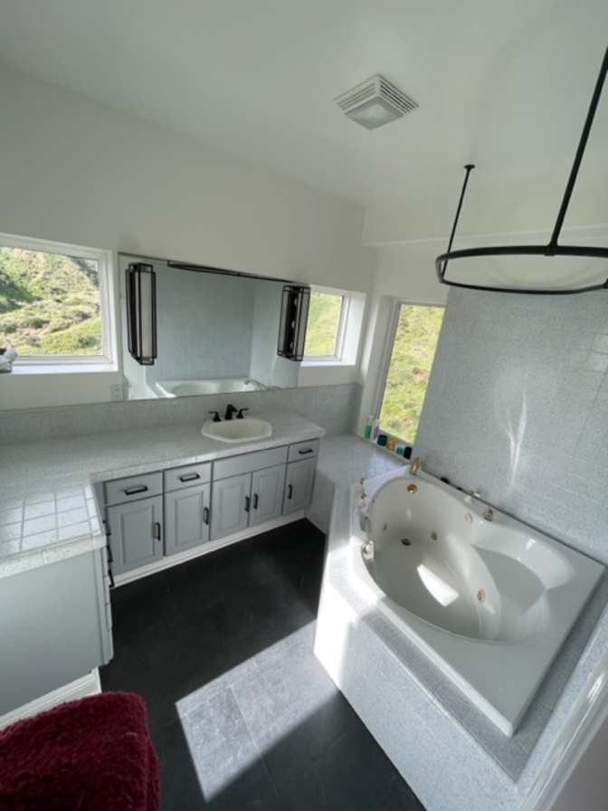 Ventura Property Management's room