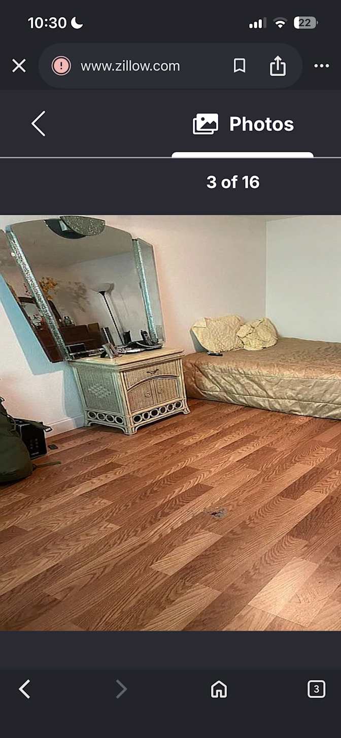 Gordon's room