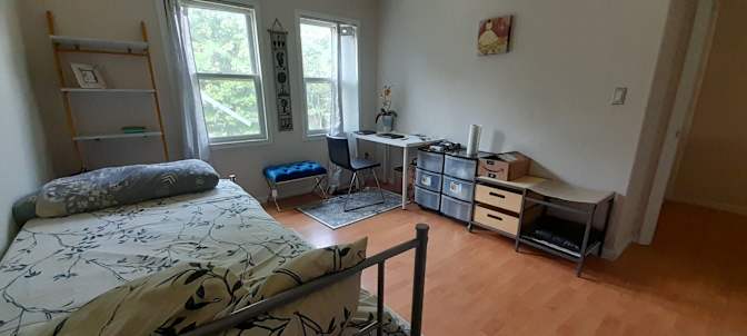 Jo's room