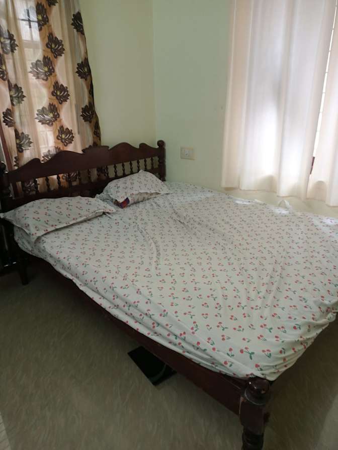 MANEESHYA S MICHAEL's room