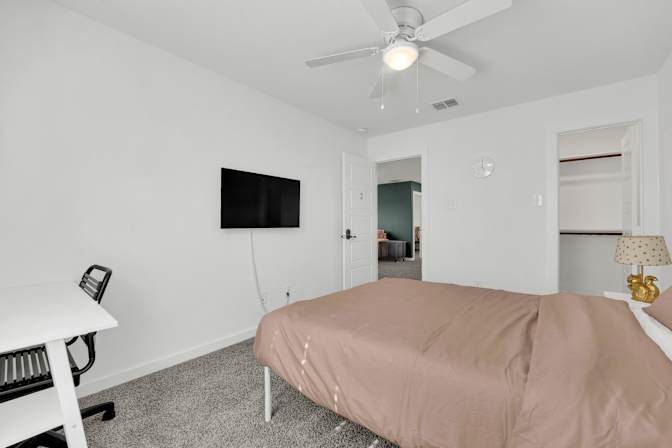 Evans's room