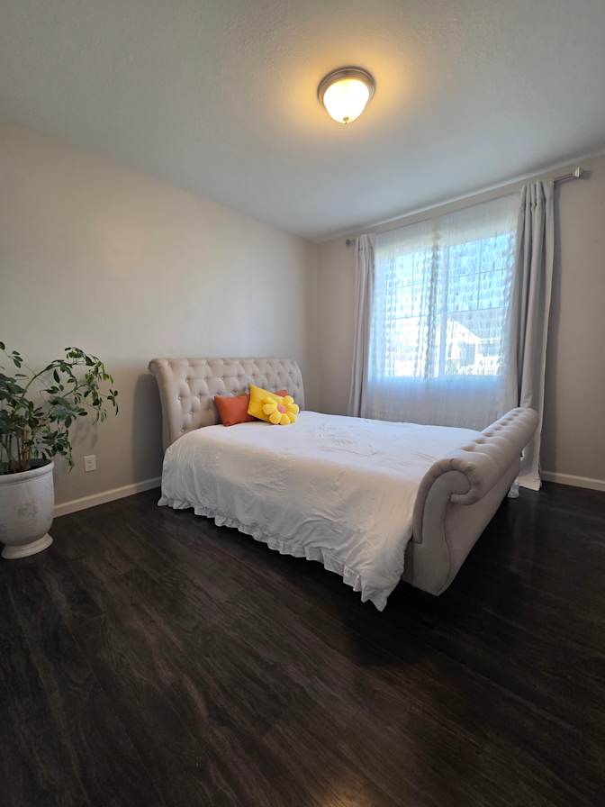 Jennifer Kelly's room