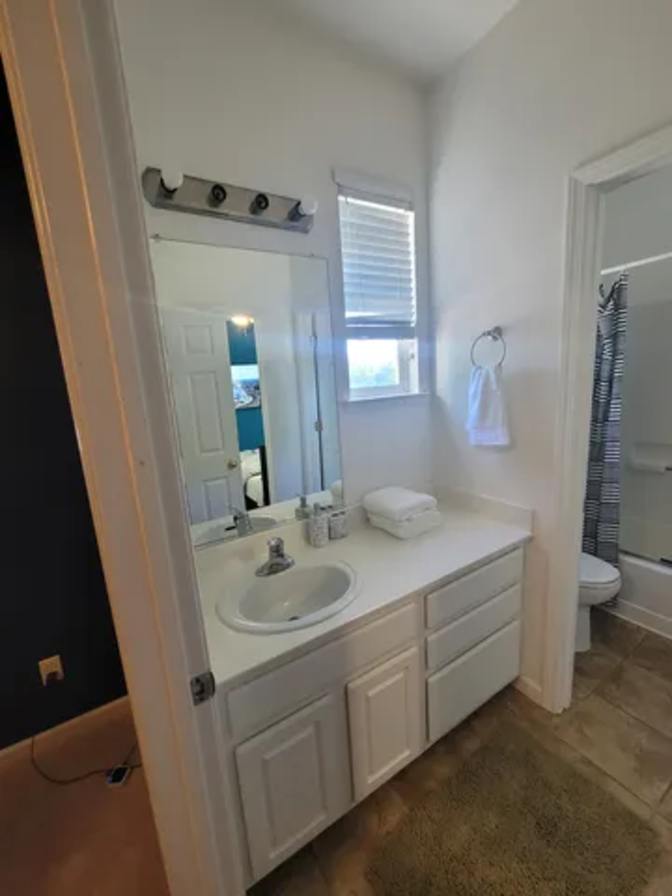 Spacious master bedroom's room