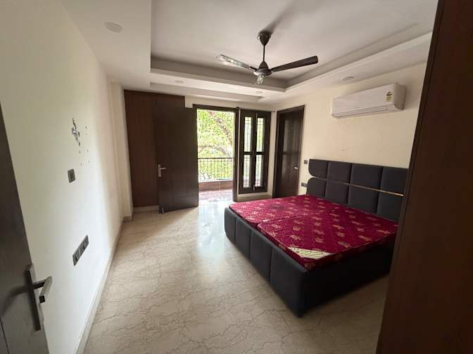 Somya's room