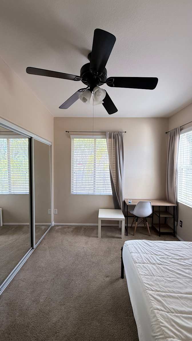 Edisson's room