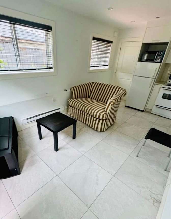 Bally Dosanjh's room