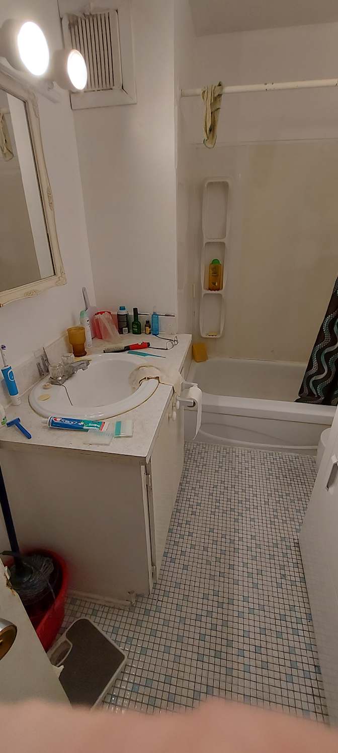 Ray Rolland's room