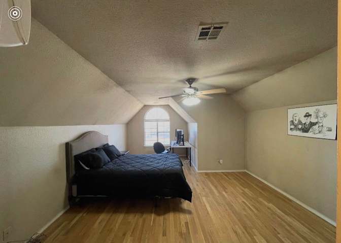 Angelica's room