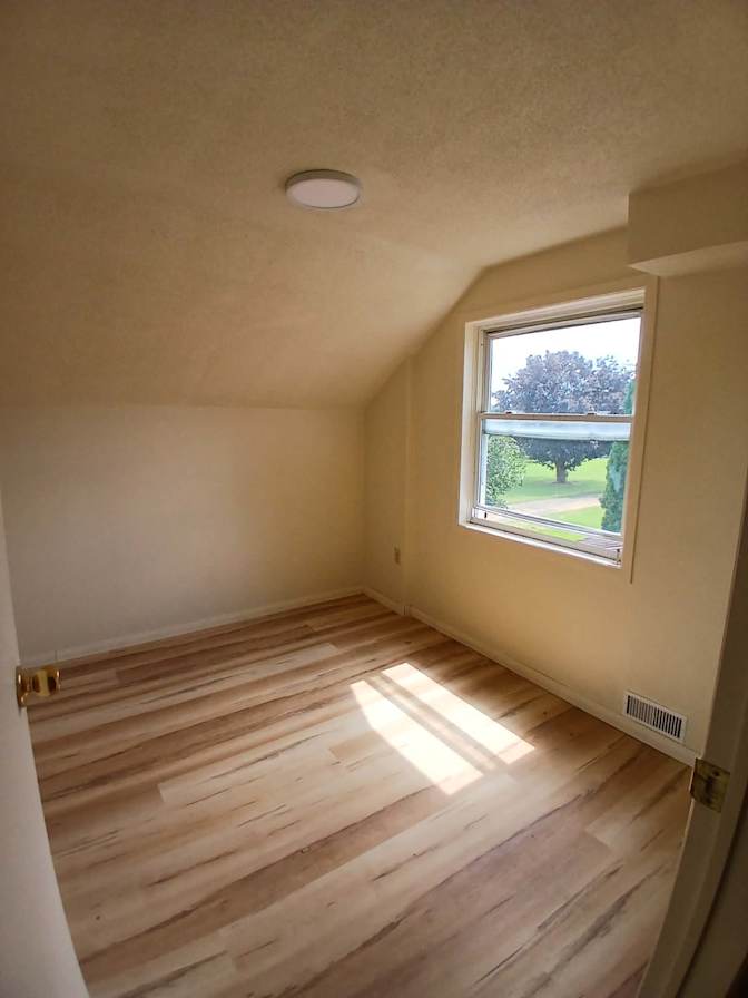 Pippa's room