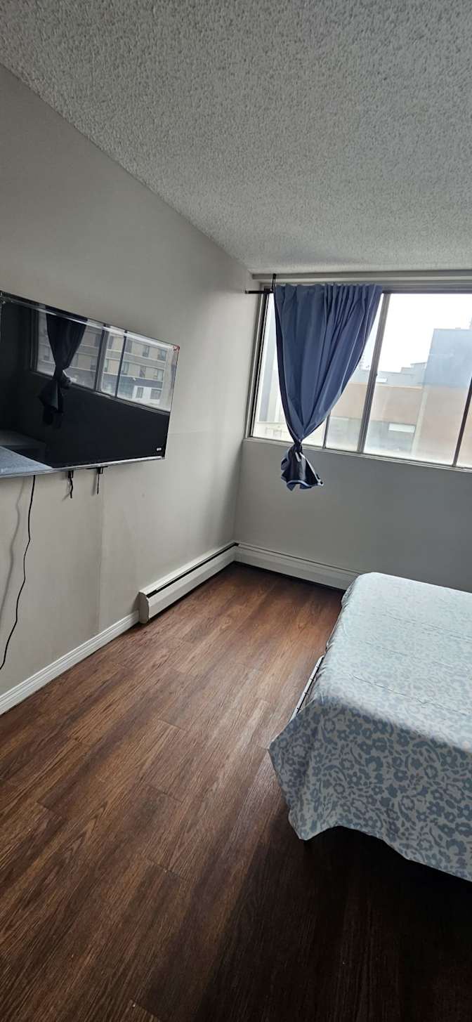 Holly's room