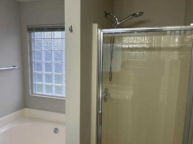 Alcove Rooms's room