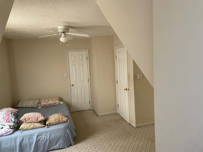 Cin's room