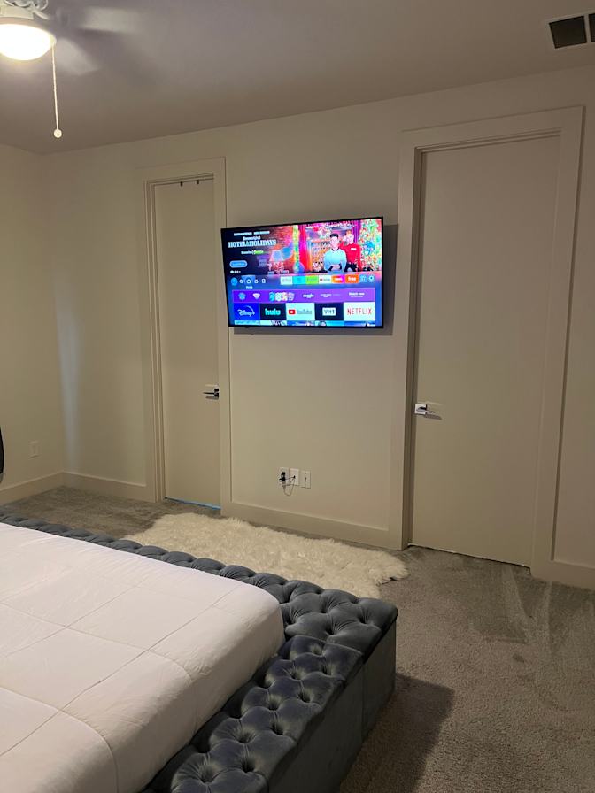 Jasmine's room